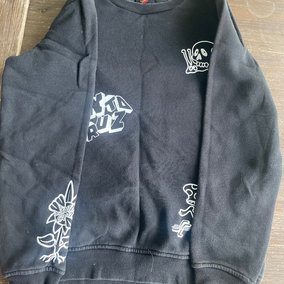 Santa Cruz kids size 12 sweatshirt - Picture 1 of 4